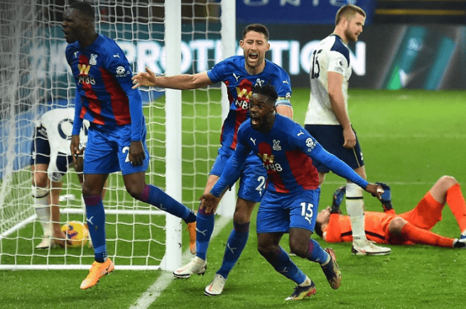 绿城客场战胜对手,连续斩获三分 绿城客场战胜对手,连续斩获三分