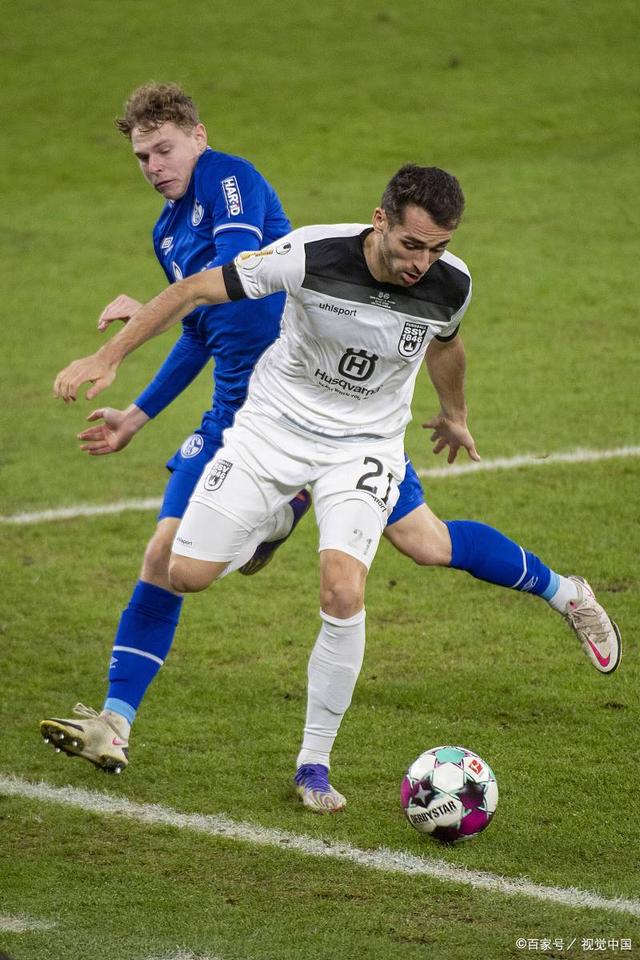 新一轮沃尔夫斯堡主场胜过汉诺威，接近榜首的简单介绍