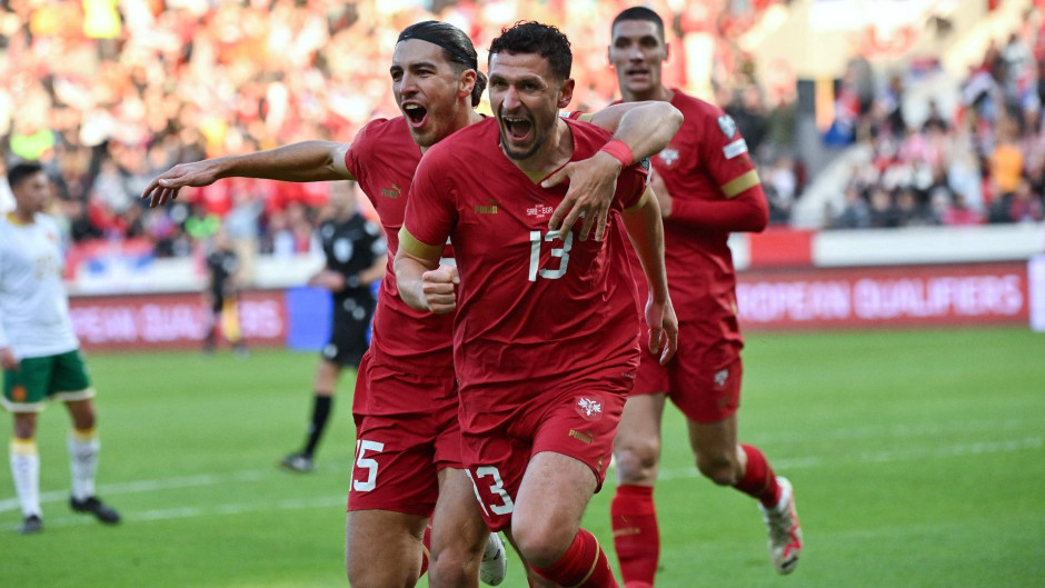 塞尔维亚主场-险胜匈牙利，晋级欧国联四强的简单介绍