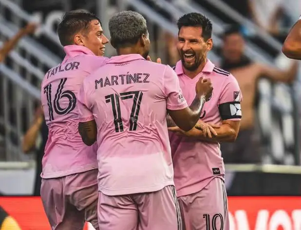 火爆全场!一支球队在国际赛事中引爆热潮的简单介绍 火爆全场!一支球队在国际赛事中引爆热潮的简单介绍