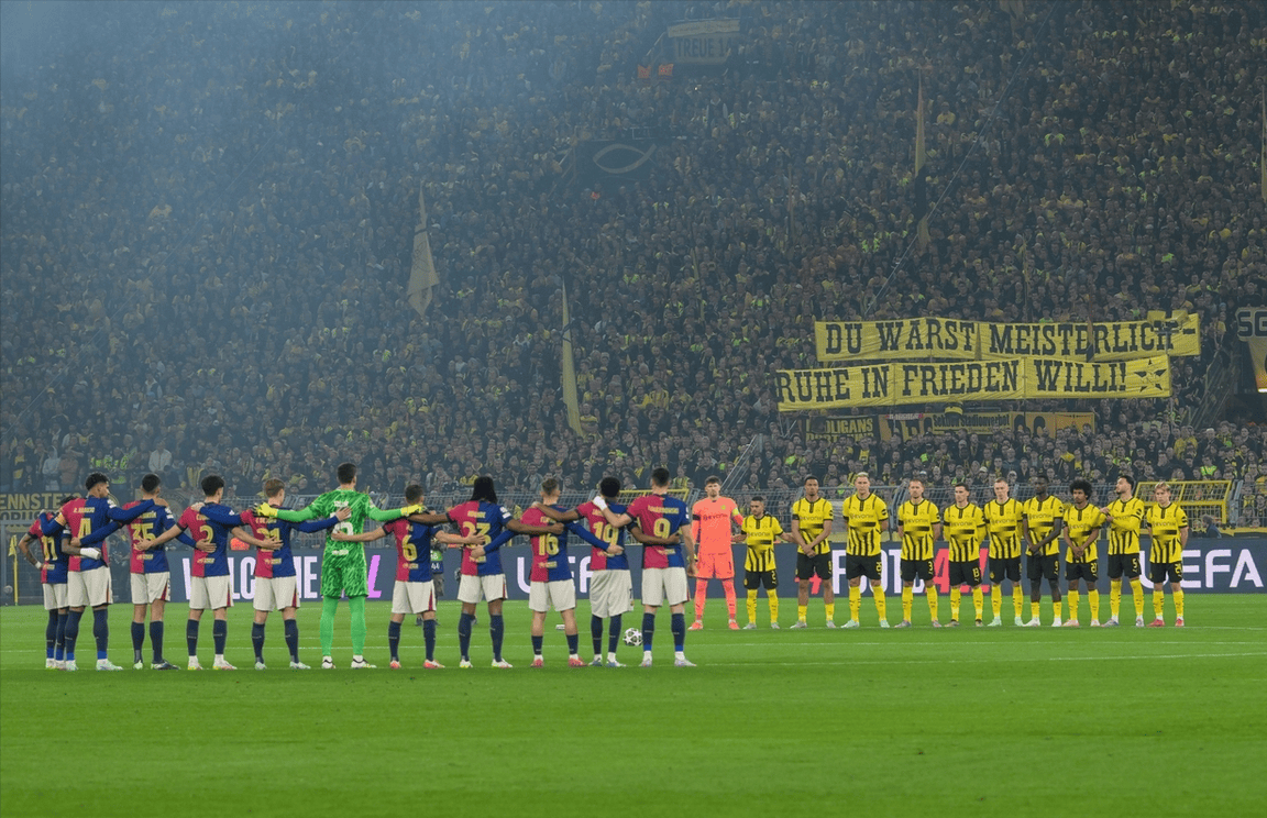 巴萨客场击败阿贾克斯,碾压式领跑欧冠小组的简单介绍 巴萨客场击败阿贾克斯,碾压式领跑欧冠小组的简单介绍