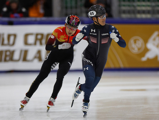 包含中北美实力球队抢眼亮相，震撼全场观众的词条