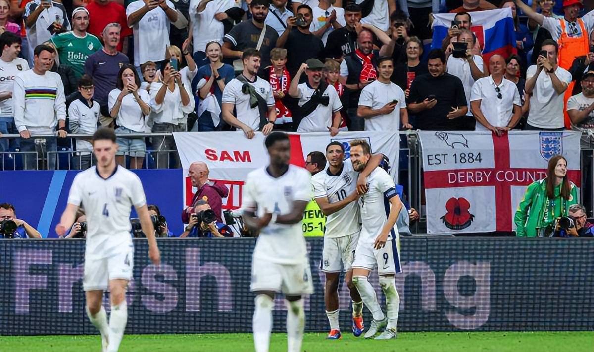 法国击败瑞士成功晋级欧洲杯八强