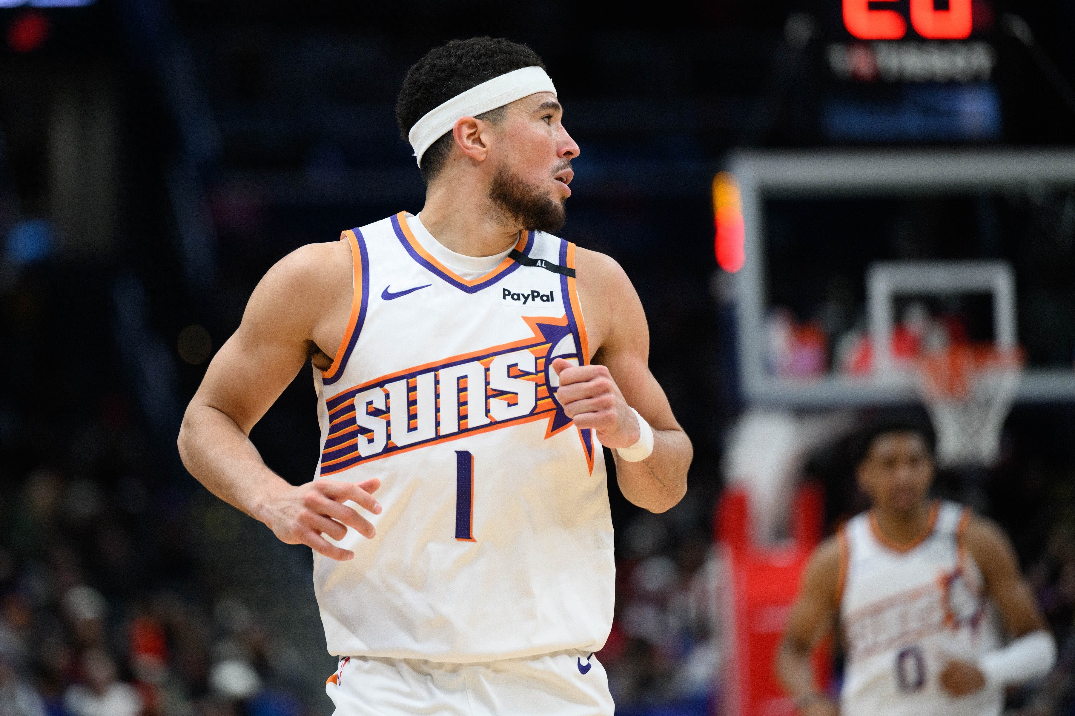 步行者vs太阳：布克独揽38分，太阳逆转步行者