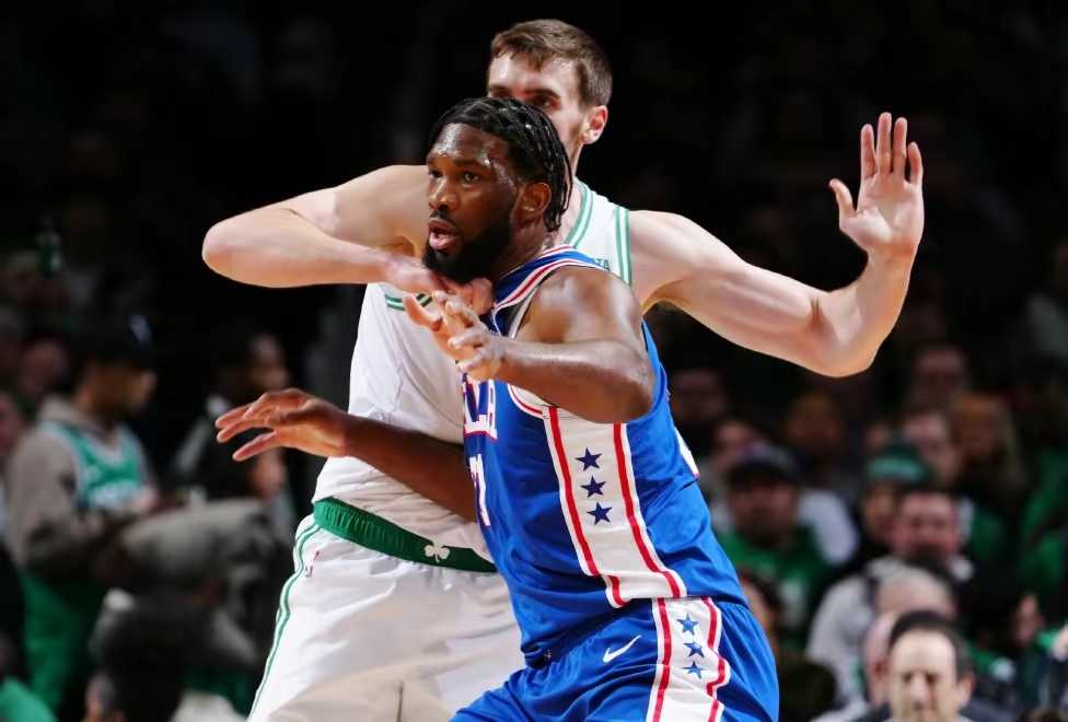 东西部强强对话!凯尔特人胜过火箭的简单介绍 东西部强强对话!凯尔特人胜过火箭的简单介绍