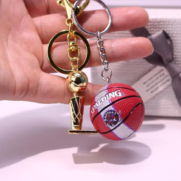 队长发威，火箭战胜马刺的简单介绍