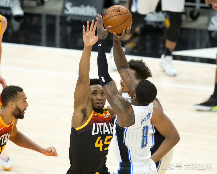 爵士横扫国王,取得五连胜 爵士横扫国王,取得五连胜