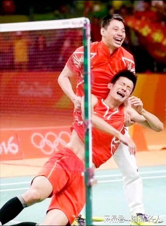 包含马来西亚羽毛球队轻取韩国羽毛球队,谌龙完成帽子戏法的词条 包含马来西亚羽毛球队轻取韩国羽毛球队,谌龙完成帽子戏法的词条