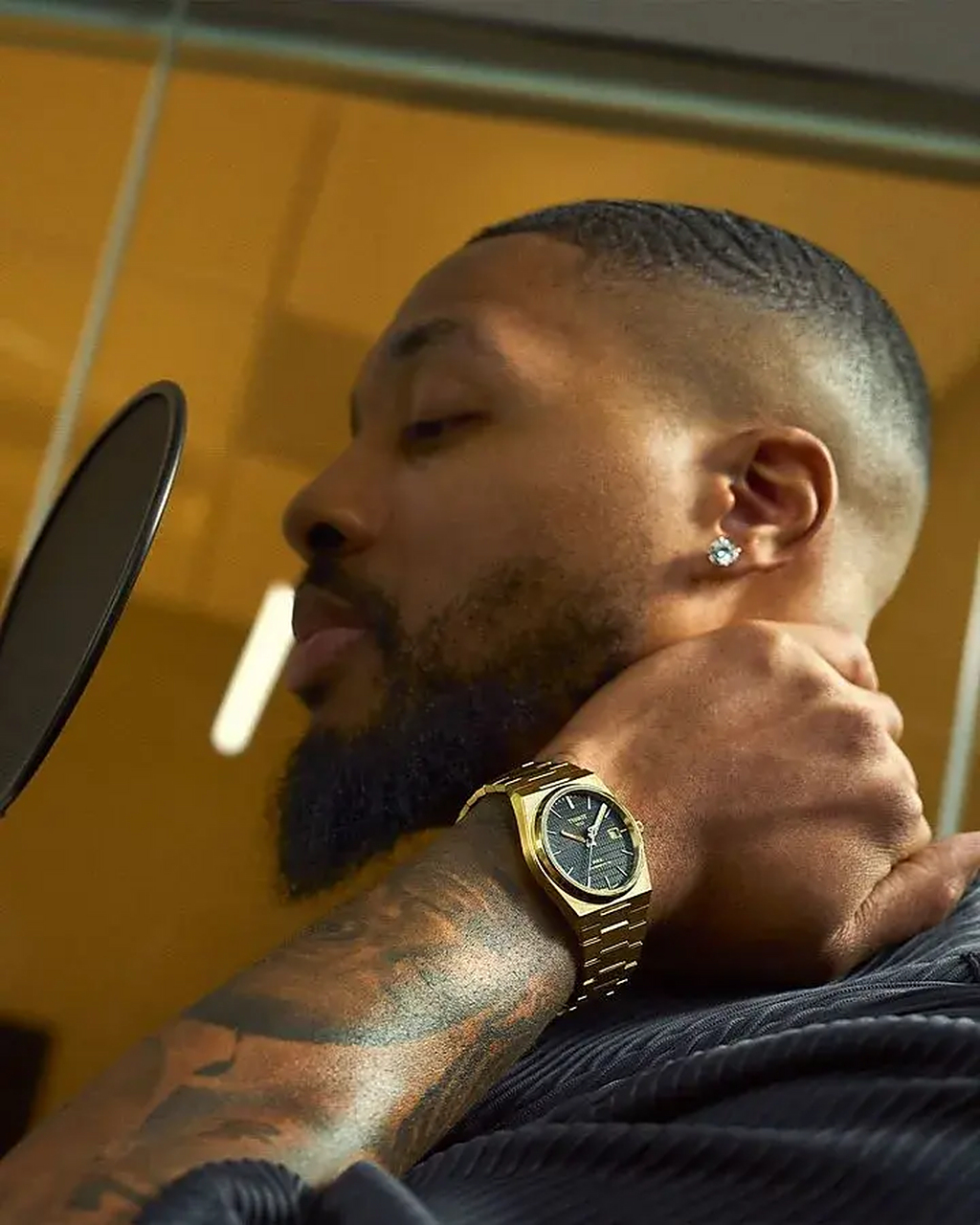 快船惨败公牛,利拉德表现出色 快船惨败公牛,利拉德表现出色