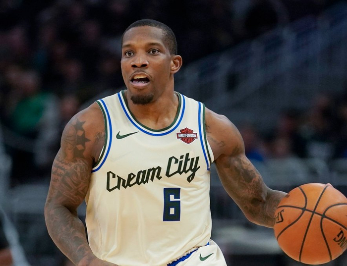 菲律宾男篮血洗火箭，乔治·希尔打破历史纪录的简单介绍