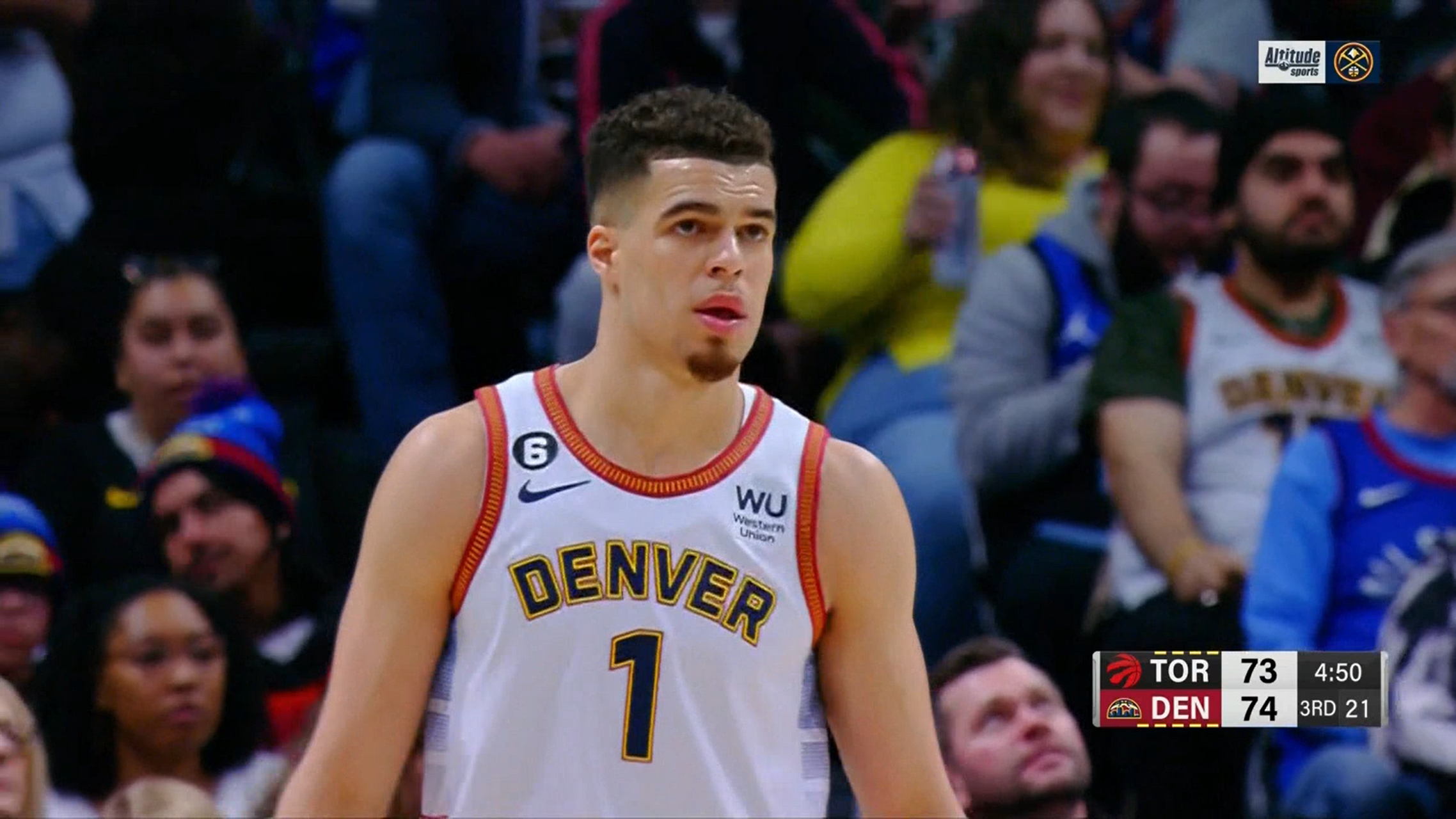 掘金翻盘北京队，范弗利特刷新纪录