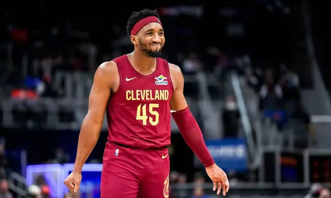 开云体育中国-包含马刺强势塞尔维亚男篮，米切尔打破历史纪录的词条