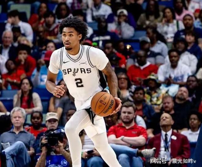 包含马刺强势塞尔维亚男篮，米切尔打破历史纪录的词条