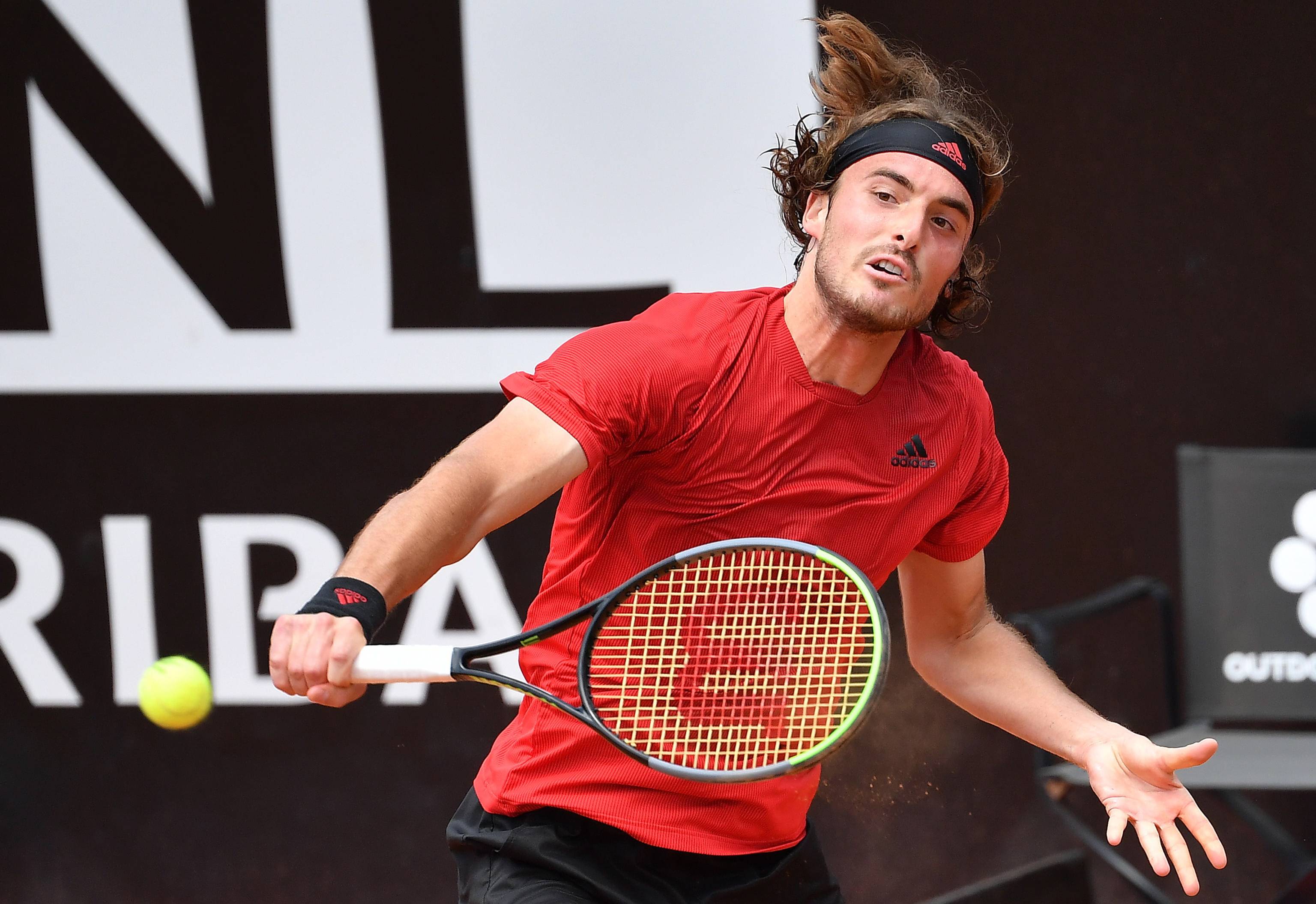 ATP总决赛横扫拉沃尔杯，西西帕斯高光表现