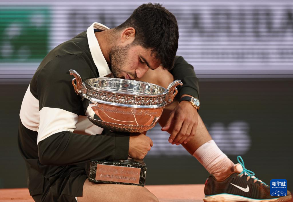 年终总决赛完胜法网，阿尔卡拉斯高光表现