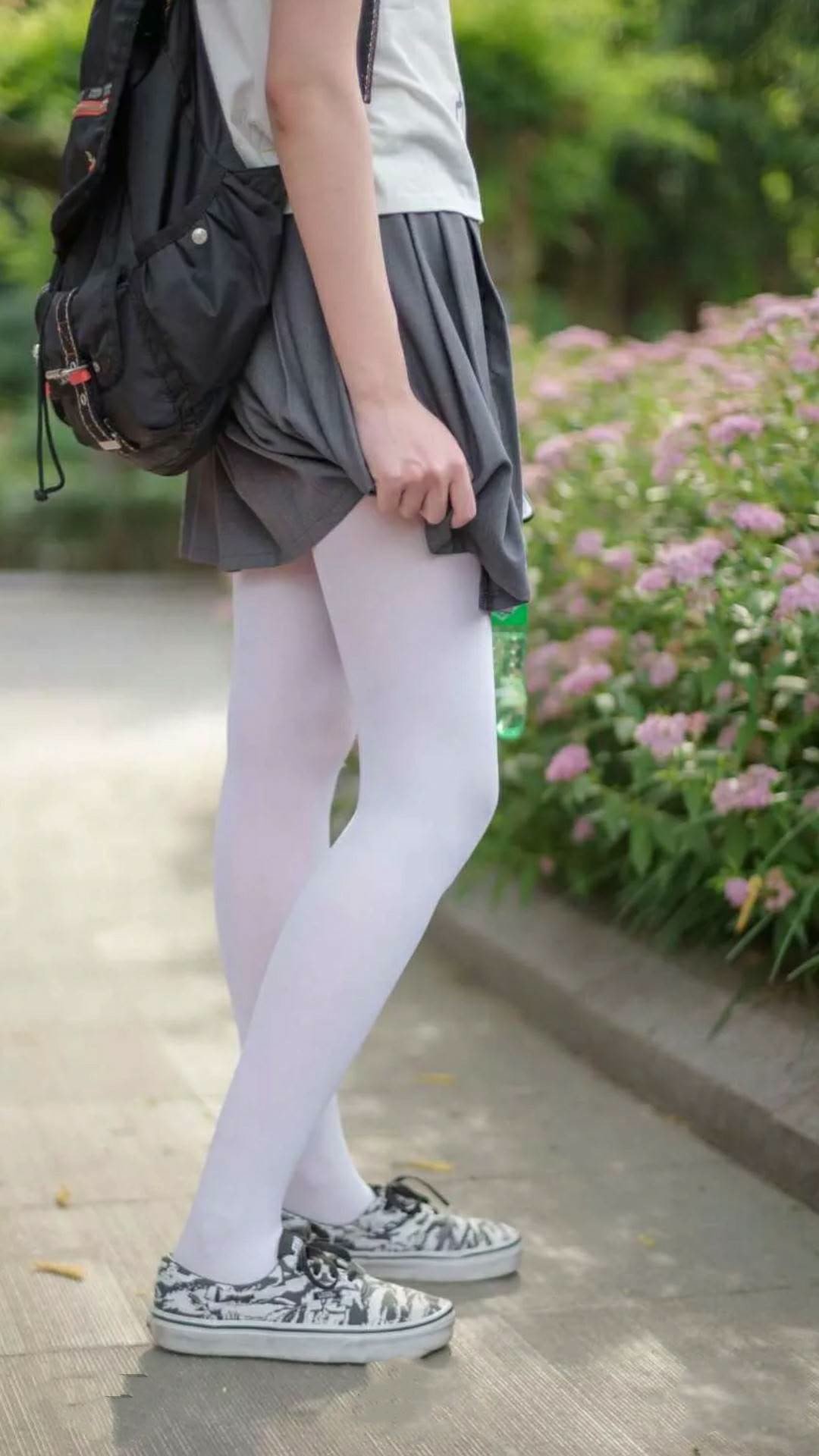 双线交锋，广厦铁壁锁黄蜂，欧文极速驭F1揭幕战