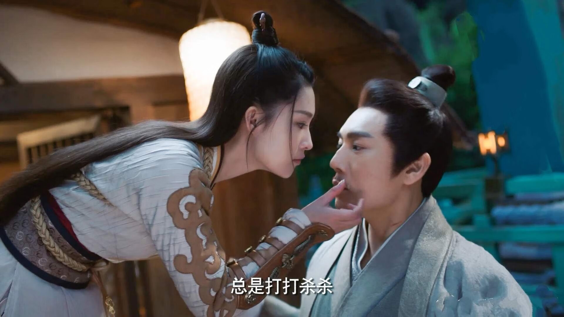 逆境中的突破,亚特兰大的战术奇袭与萨卡的压力绽放