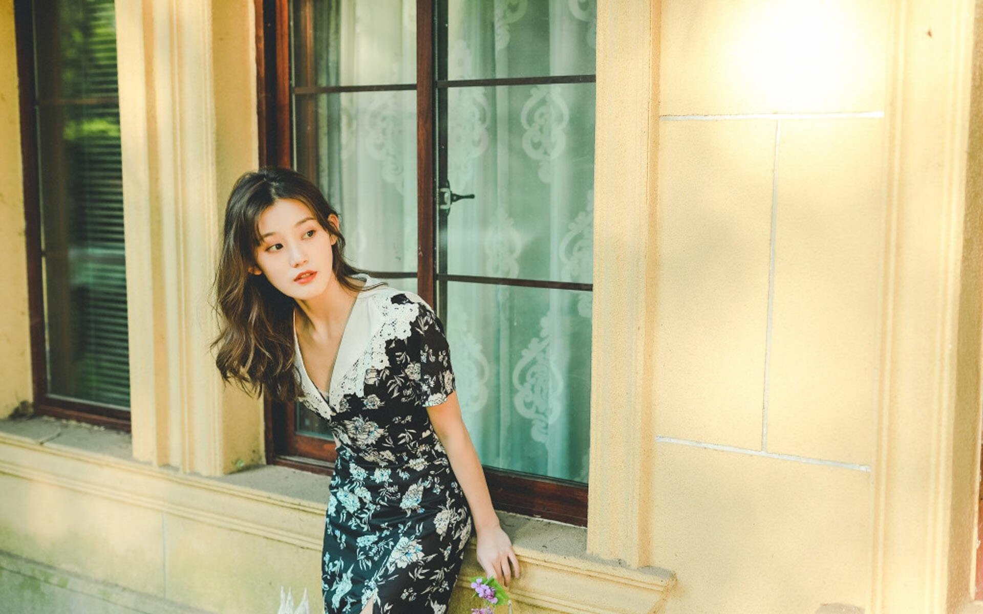 双线传奇，威尔士打穿瑞士，金玟哉F1揭幕战跨界接管比赛