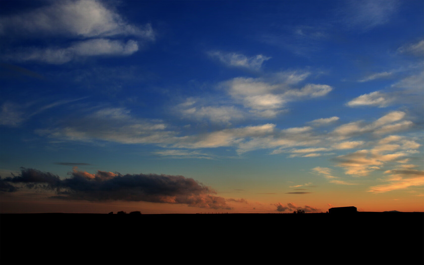 开云体育在线-东方浪潮与西方传奇，当浙江青春风暴遭遇詹姆斯里程碑之夜